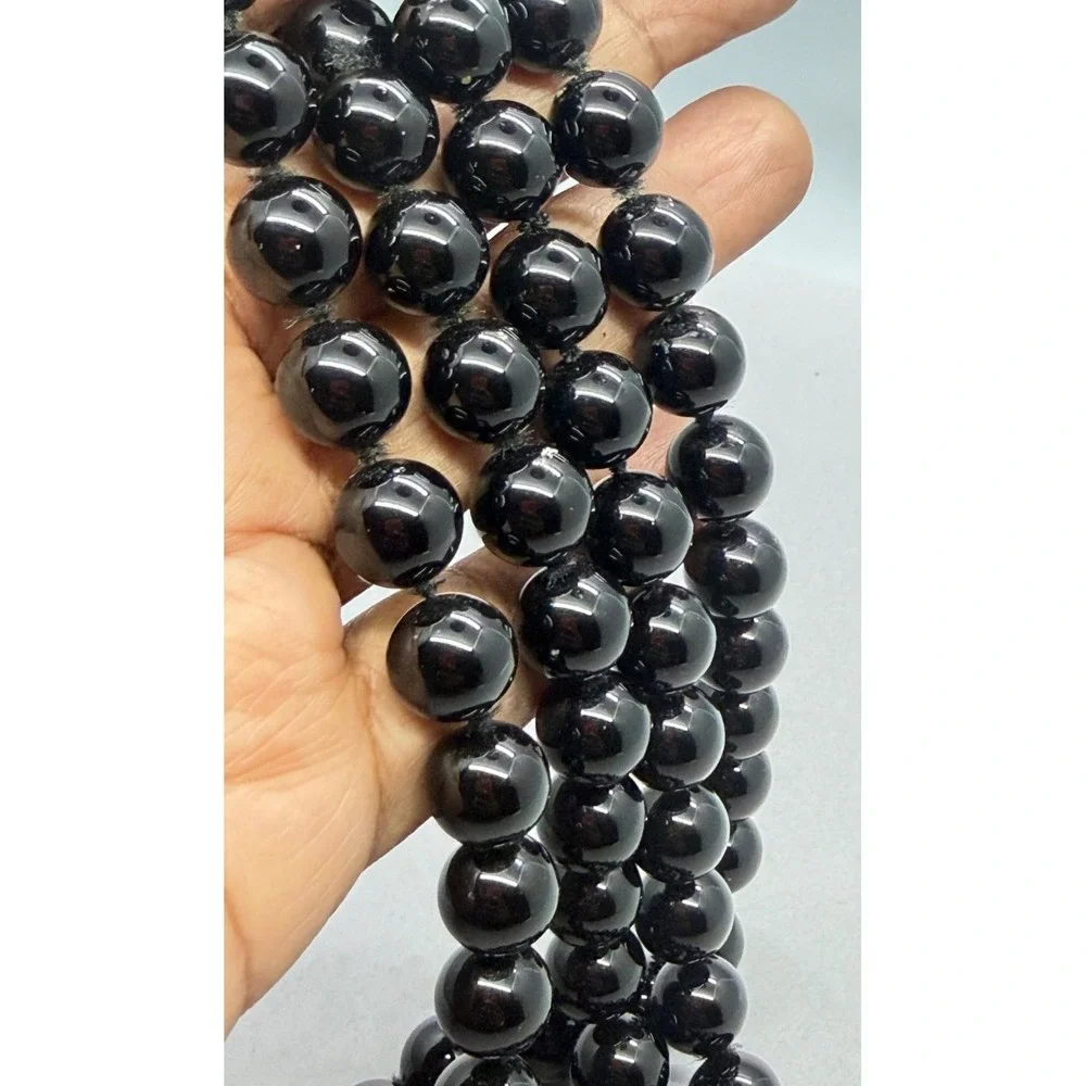 Black Glass Beaded And Knotted Necklace Ribbed Gold Tone‎ Accent Bead 35